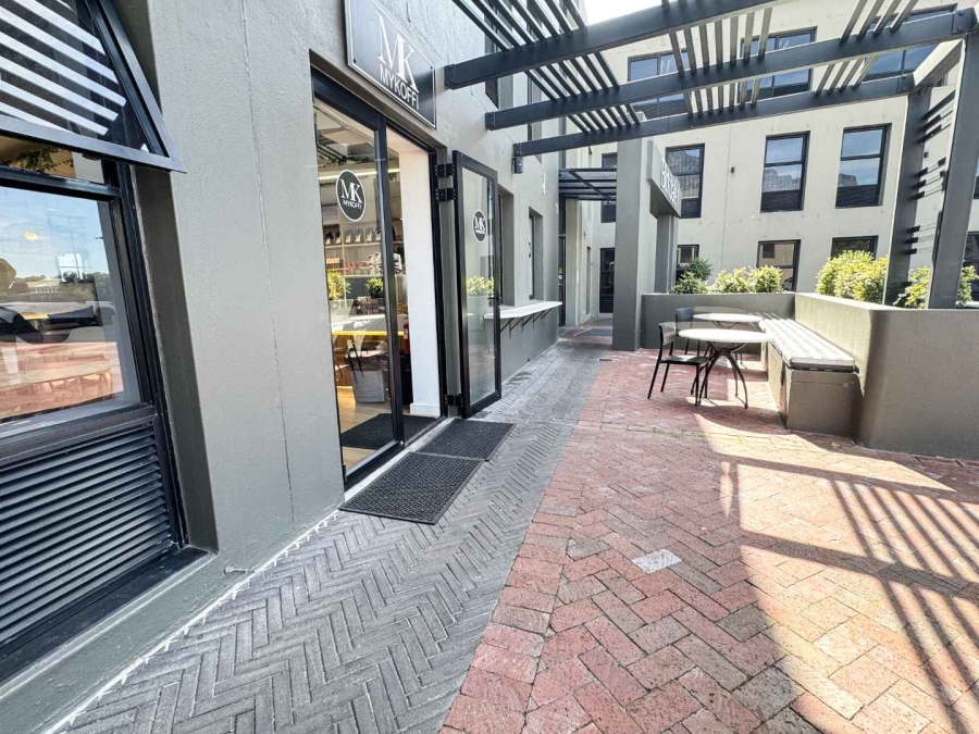 To Let Commercial Property for Rent in Mowbray Western Cape